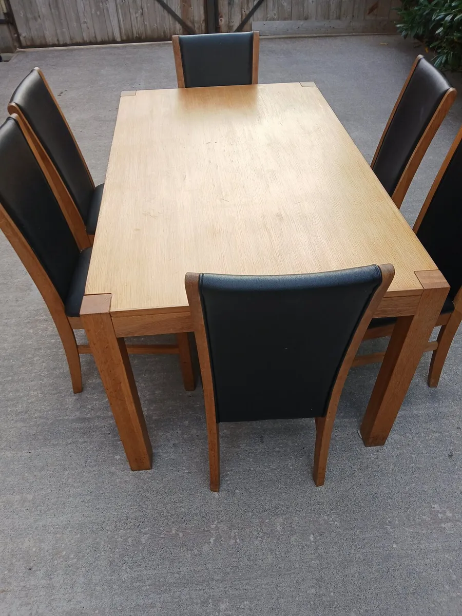 Table & 6 chairs - Image 2