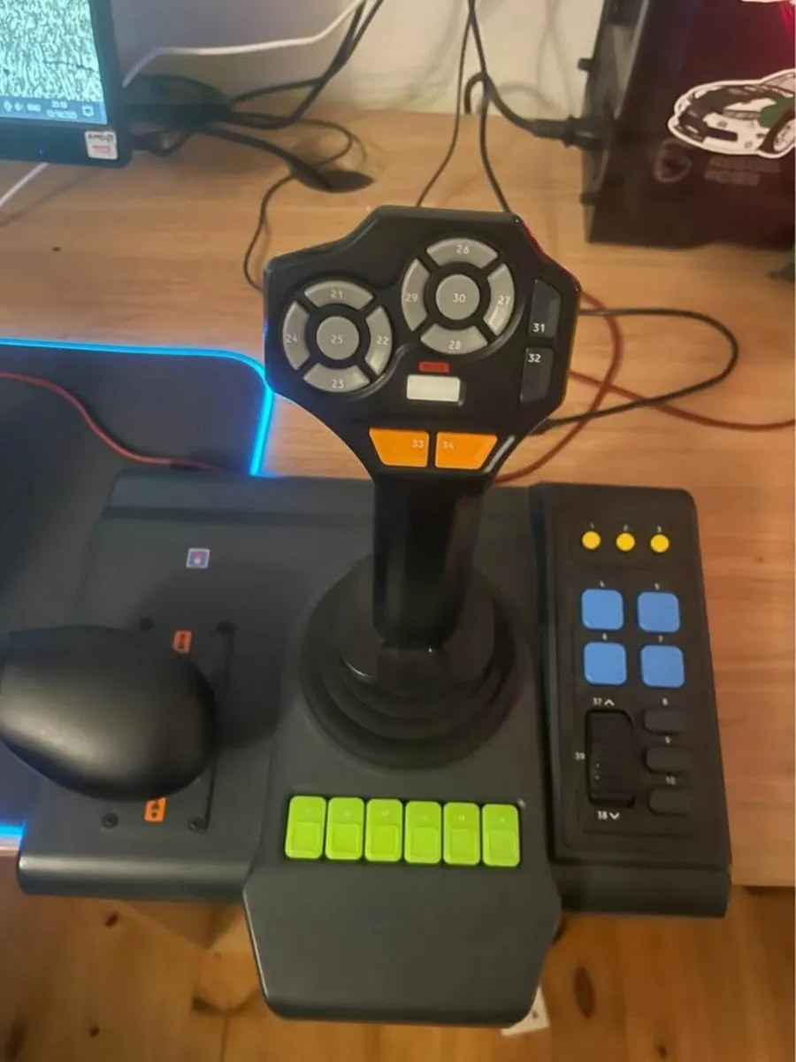 HORI Farming Vehicle Control System for PC - Image 2