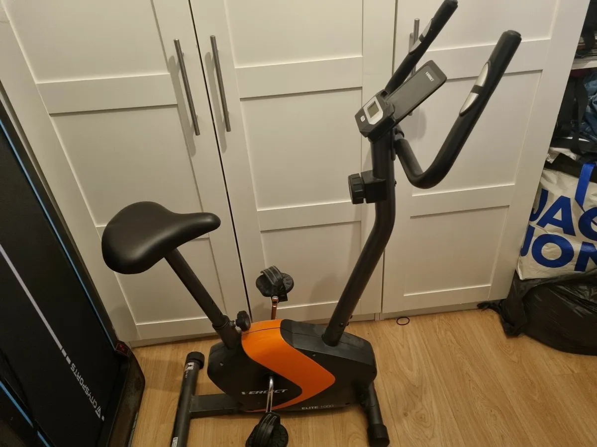 Exercise bike - Image 1