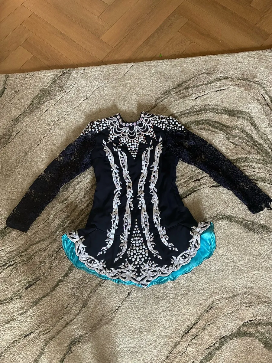 Irish dancing dress - Image 2