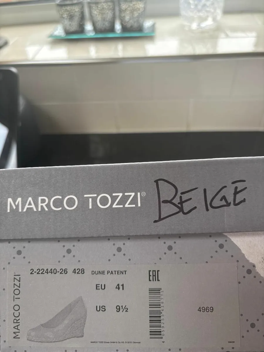 Ladies Shoes - Image 4