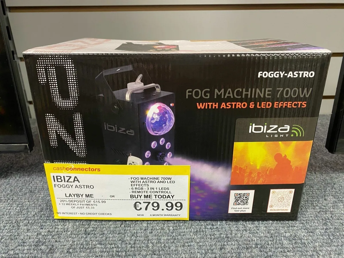 Foggy-Astro 700W Fog Machine NEW - Image 1