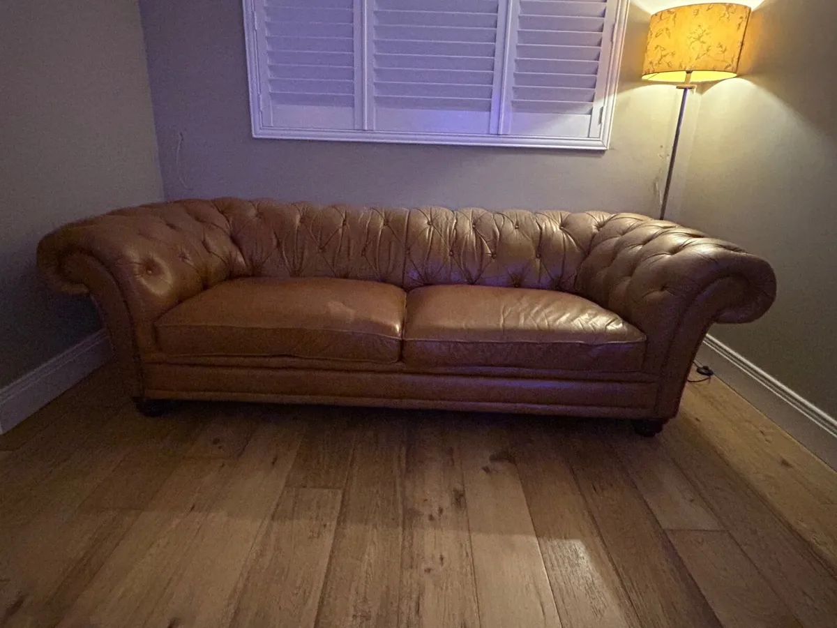 Chesterfield 3 Seater Sofa - Image 1