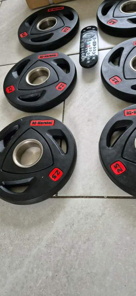 Brand new 8x2.5kilo Olympic weight plates - Image 3