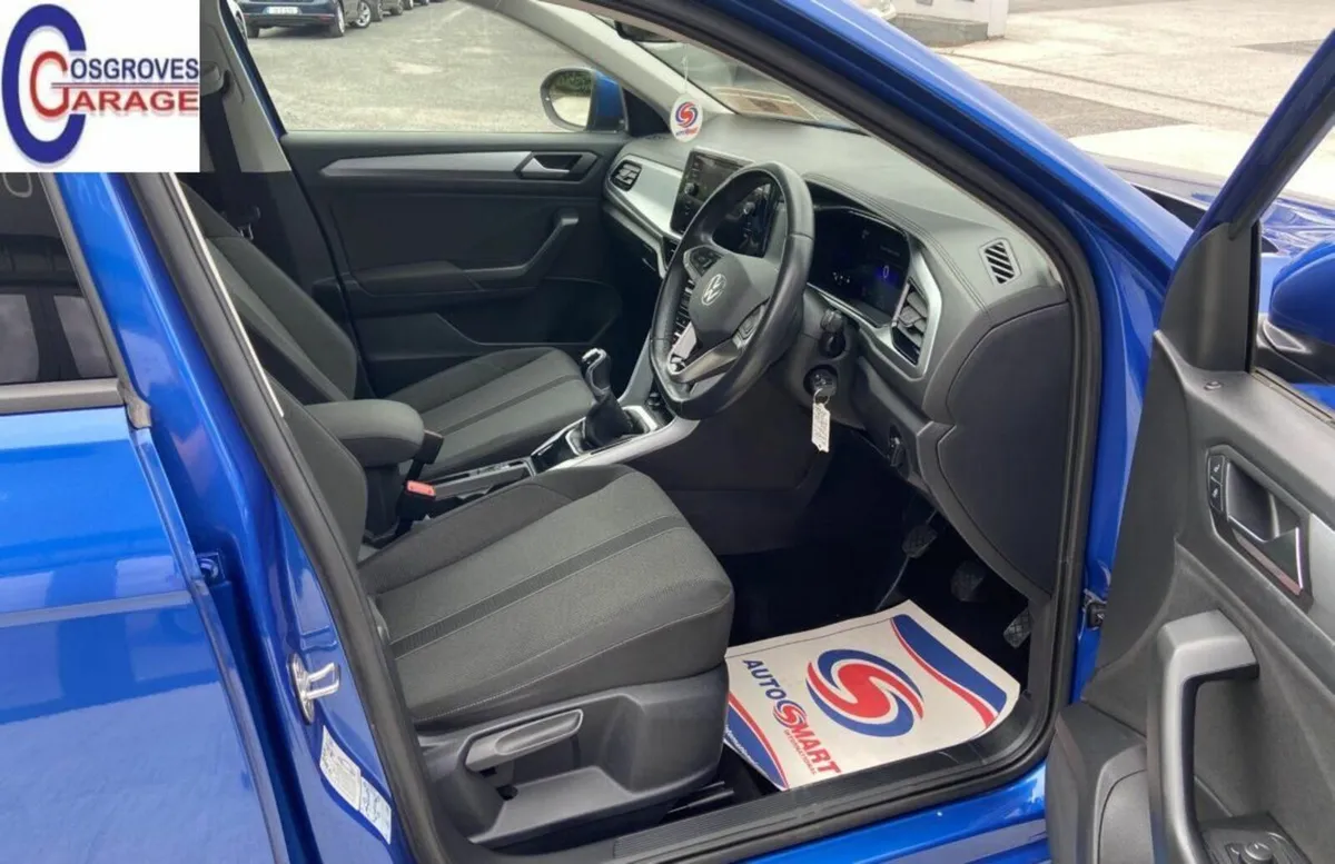 Volkswagen T-Roc 2022 - Image 3