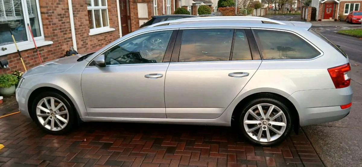 octavia estate 161 - Image 4