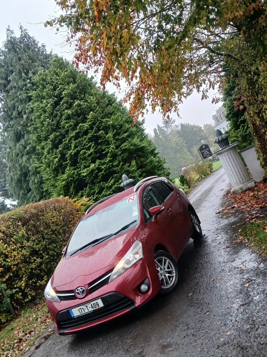 171 Toyota Corolla verso 1.6 D4D NCT/TAX mint - Image 3