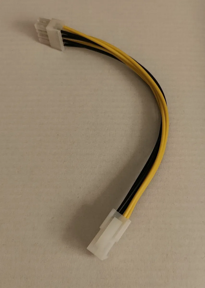 💻 4-Pin to 8-Pin CPU Power Adapter Cable 💻 - Image 4