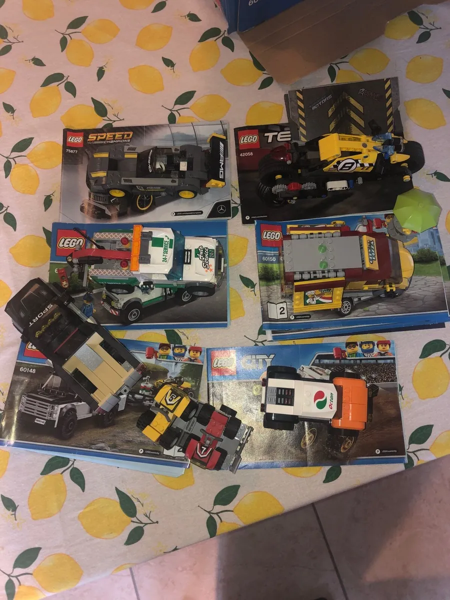 Lego sets-3 Lego city,1 Lego Technic,1 speed champ - Image 1
