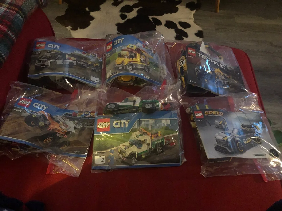 Lego sets-3 Lego city,1 Lego Technic,1 speed champ - Image 4
