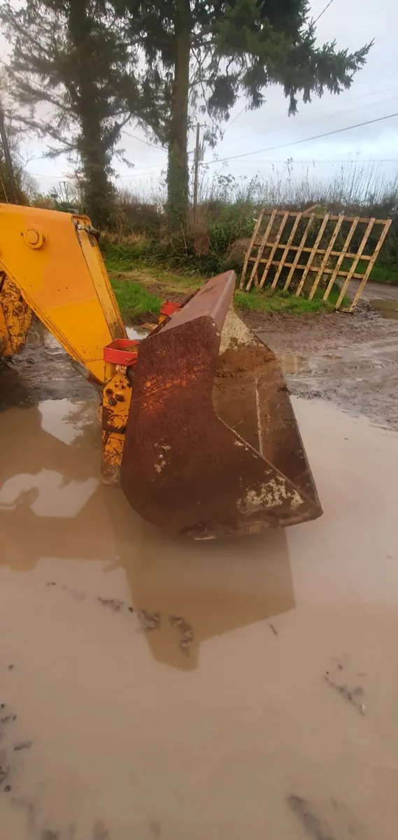 Jcb bucket Sanderson teleporter - Image 1