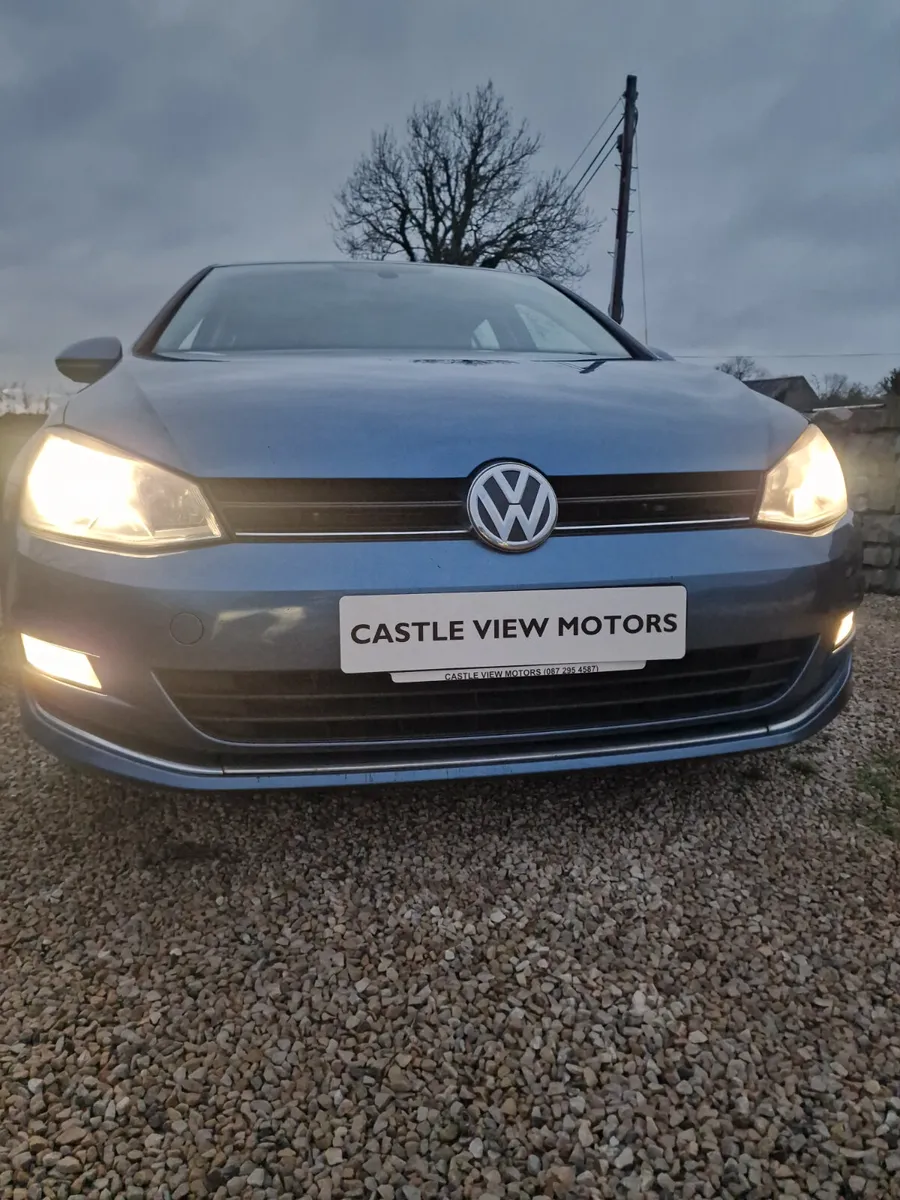 13 VW Golf 2.0 TDI 150 bhp bluemotion - Image 4