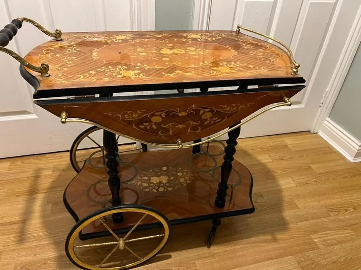 Italian antique wood Inlay drinks table. - Image 3