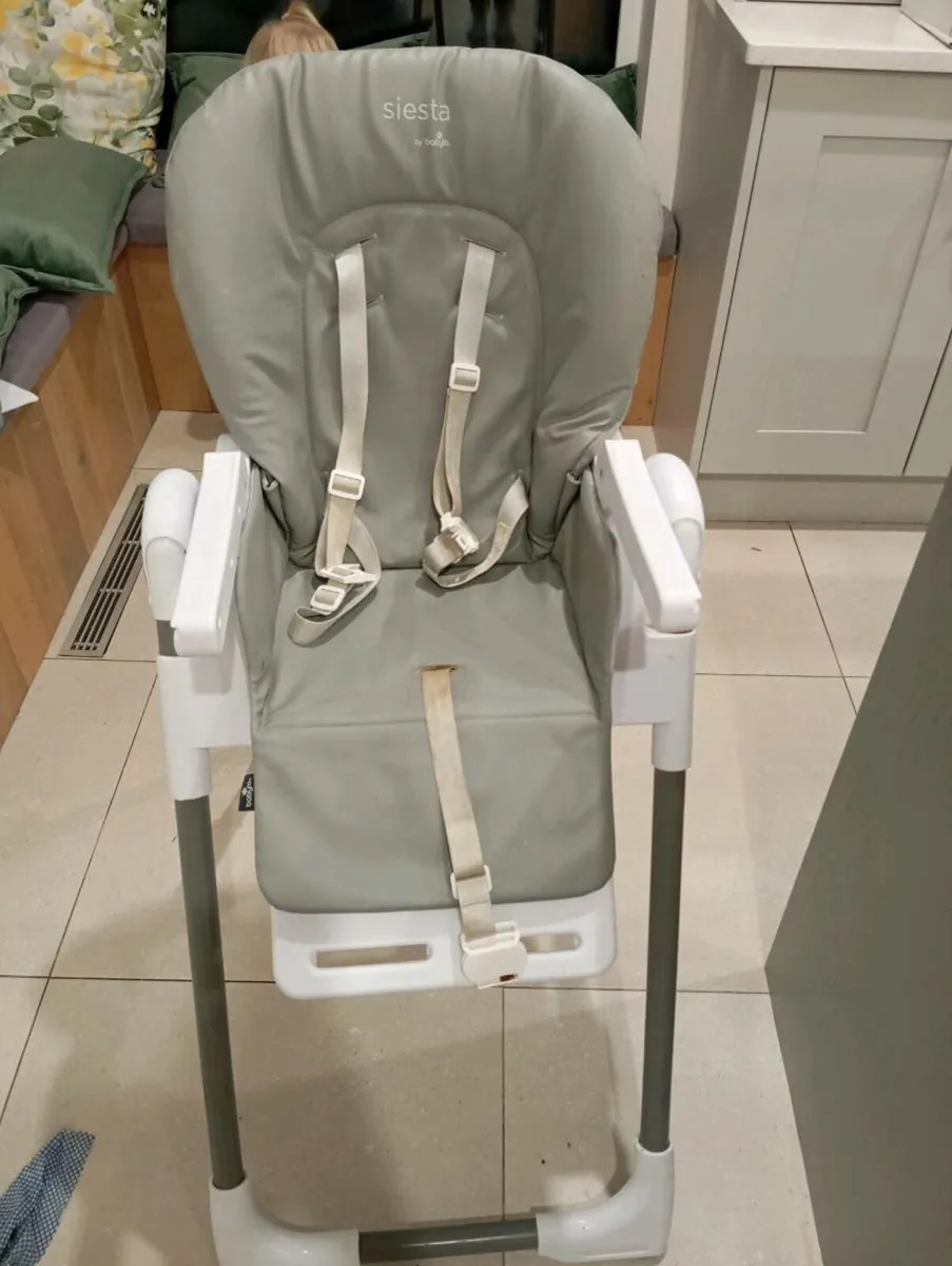 Siesta by Babylon Highchair - Image 1