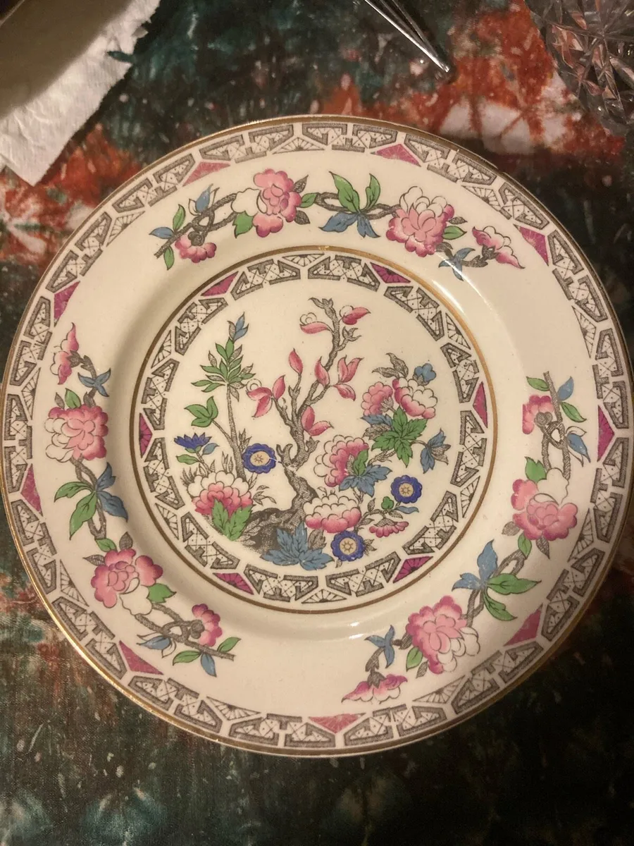 Vintage Indian tree design salad plates free post - Image 1