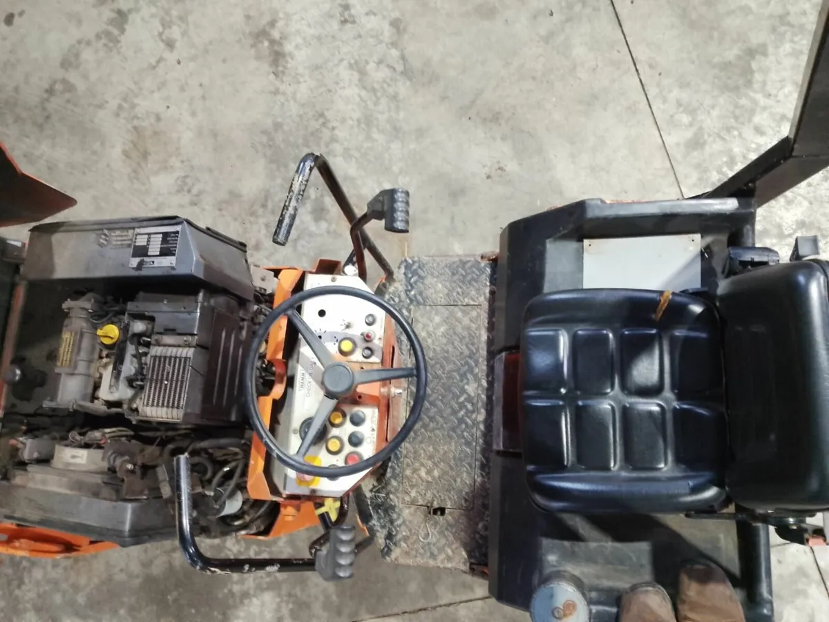 For Sale- HAMM HD10 ROLLER - Image 3