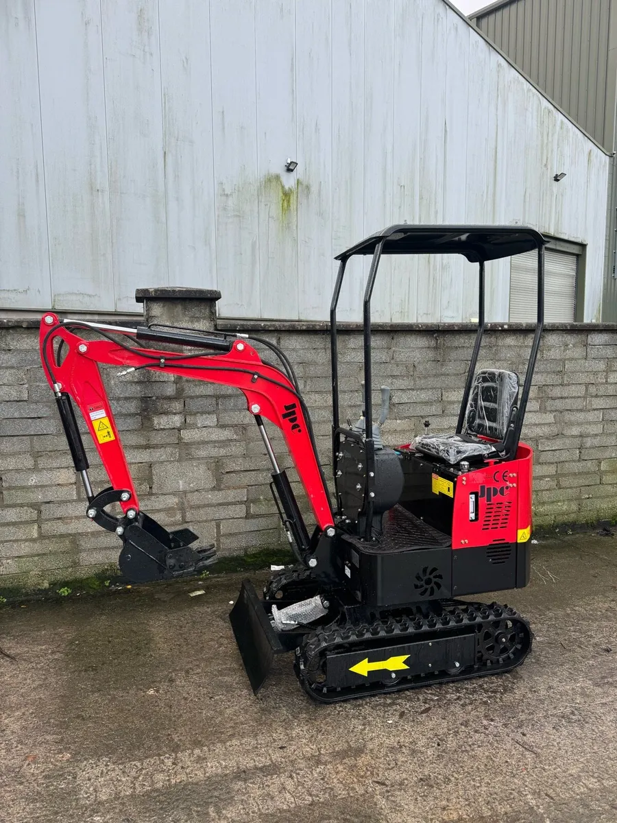 Brand new jpc mini digger - Image 1