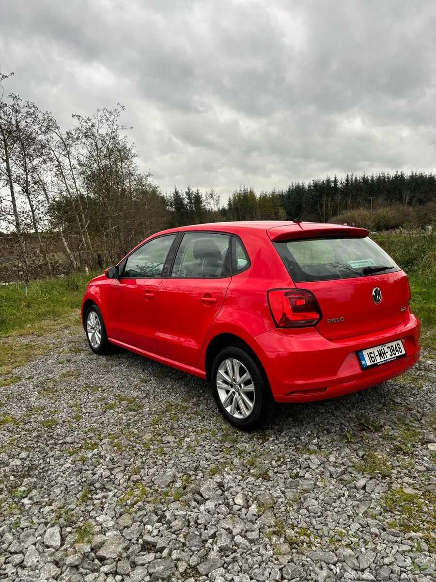 Volkswagen polo - Image 4