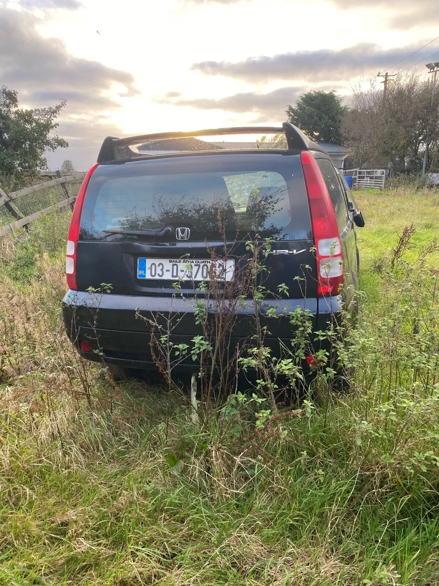 2 Honda hrv’s - Image 4