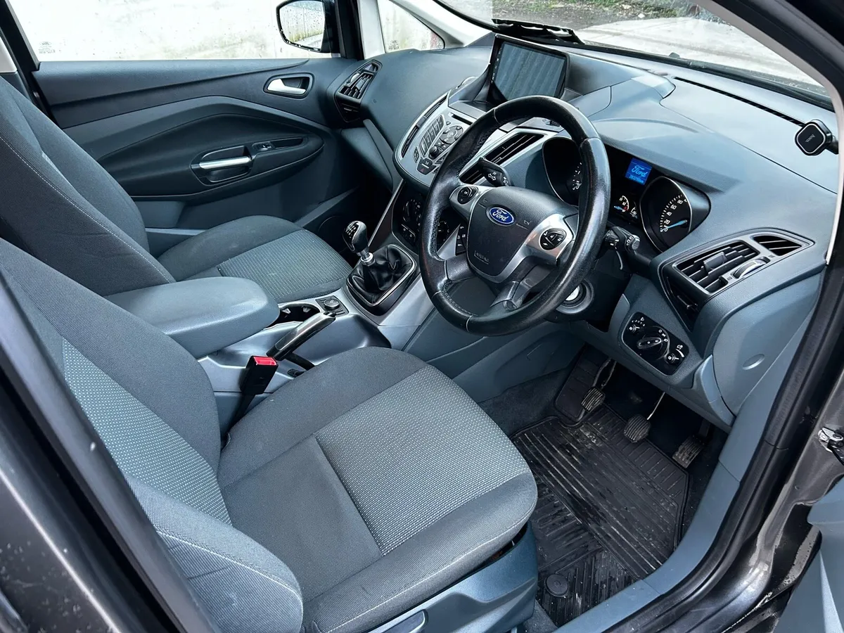 Ford C-Max 2015 5 seater 1.6L Diesel NCT 05/26 - Image 4