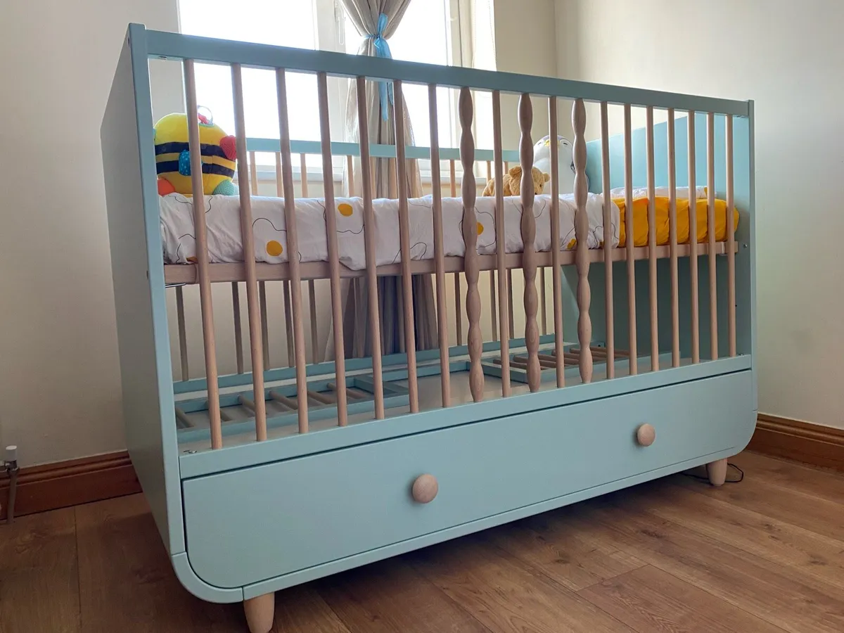 Premium Cot with drawer - Image 1