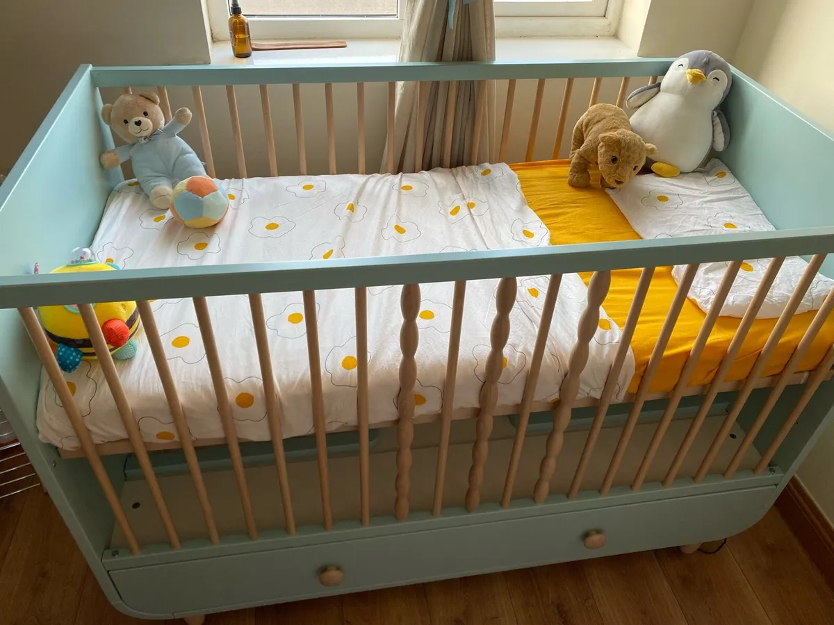 Premium Cot with drawer - Image 3