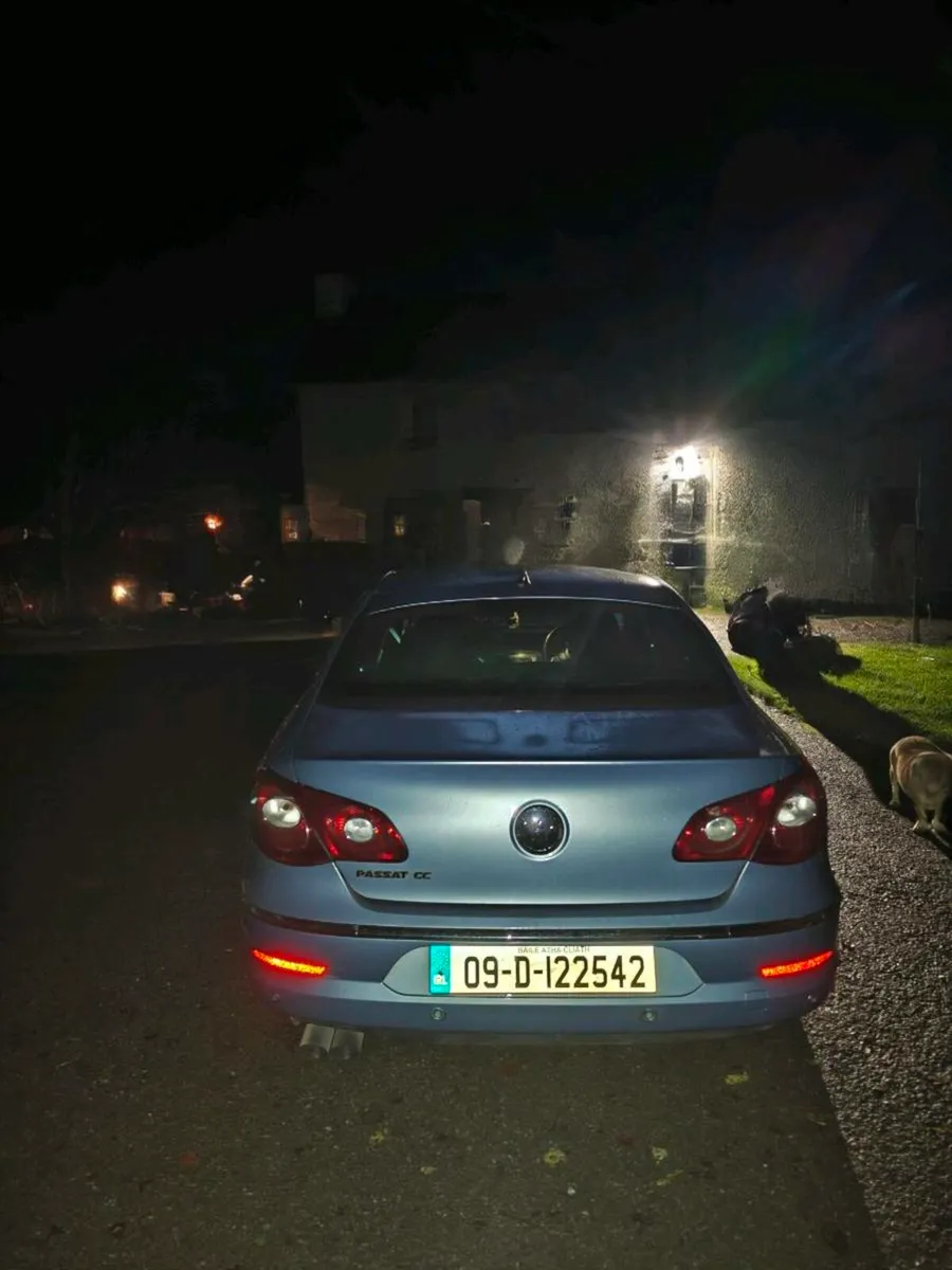 2009 Volkswagen Passat CC - Image 3