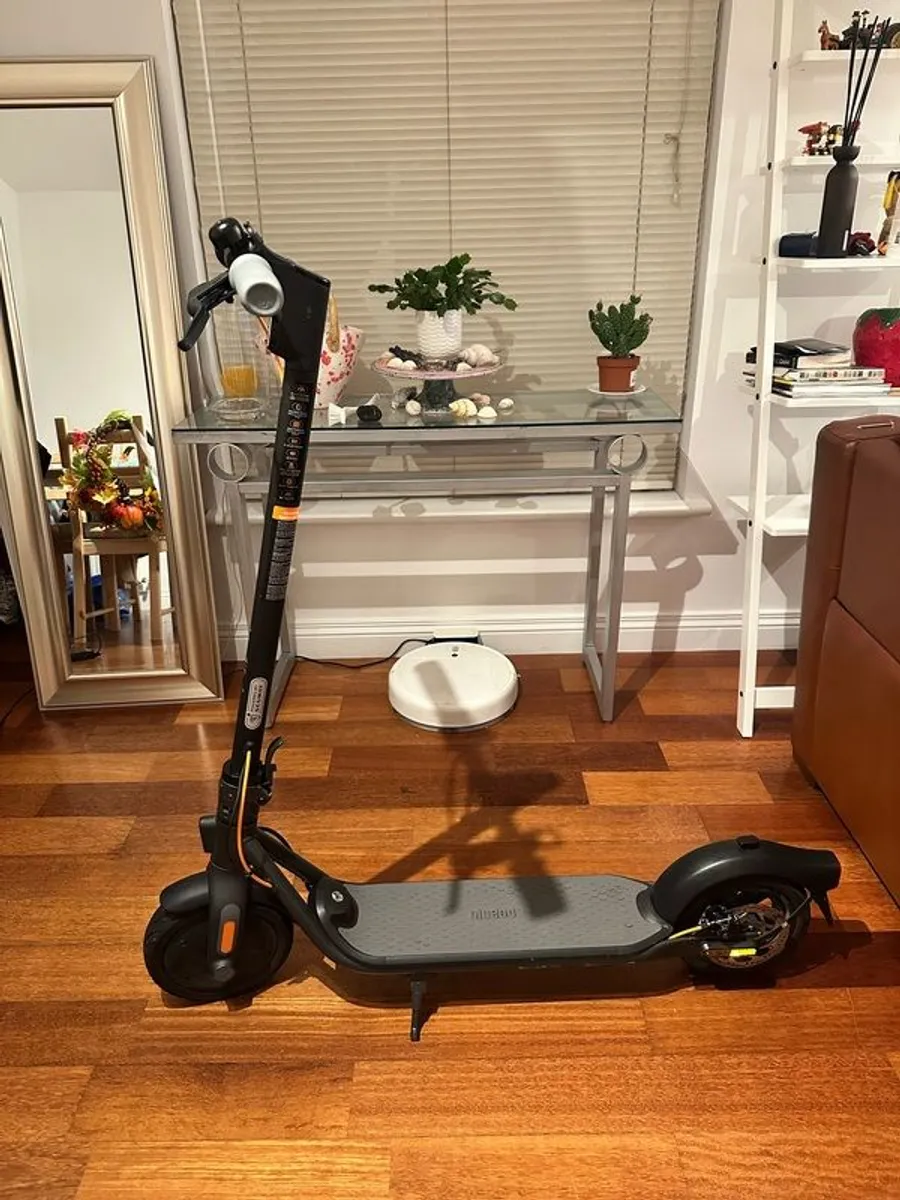 Segaway Ninebot F30E - Image 1