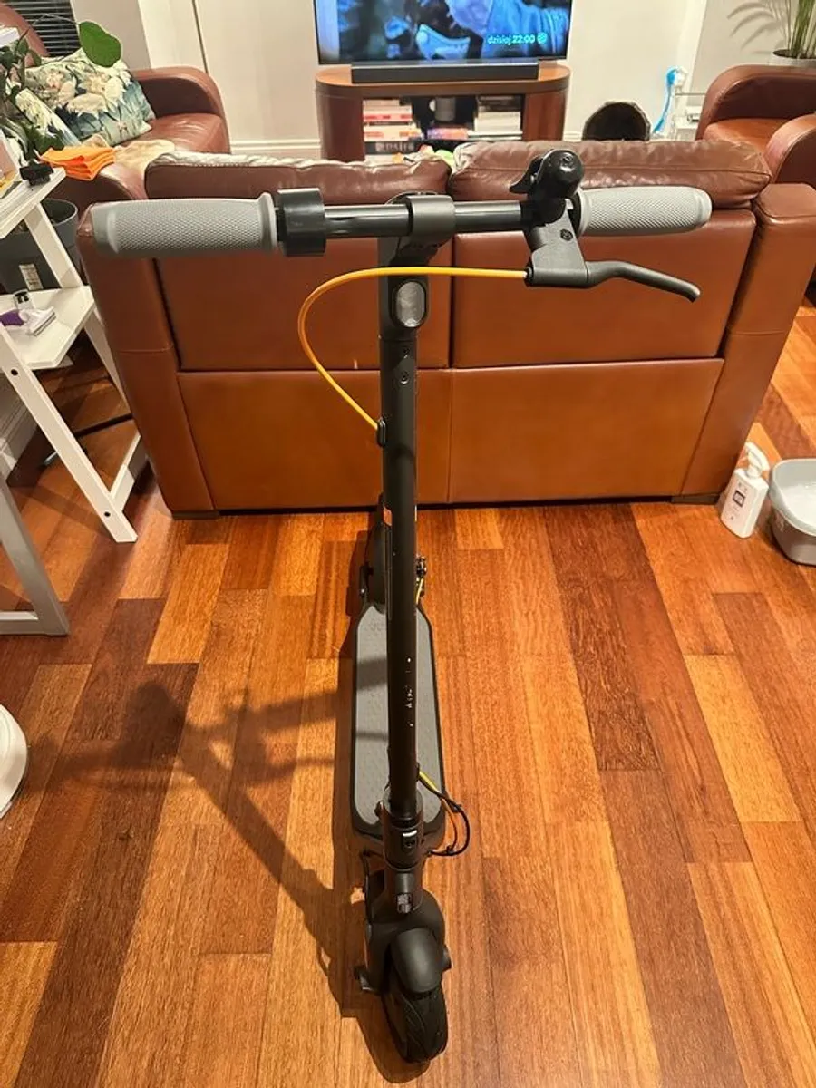 Segaway Ninebot F30E - Image 2