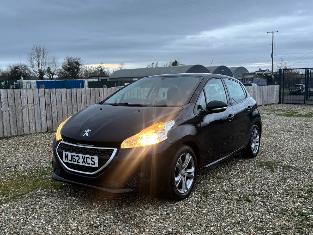 2012 Peugeot 208 HDI - Image 3
