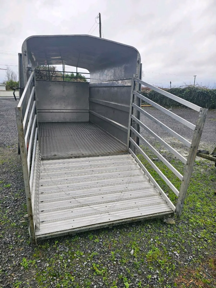 Livestock Trailer - Image 2