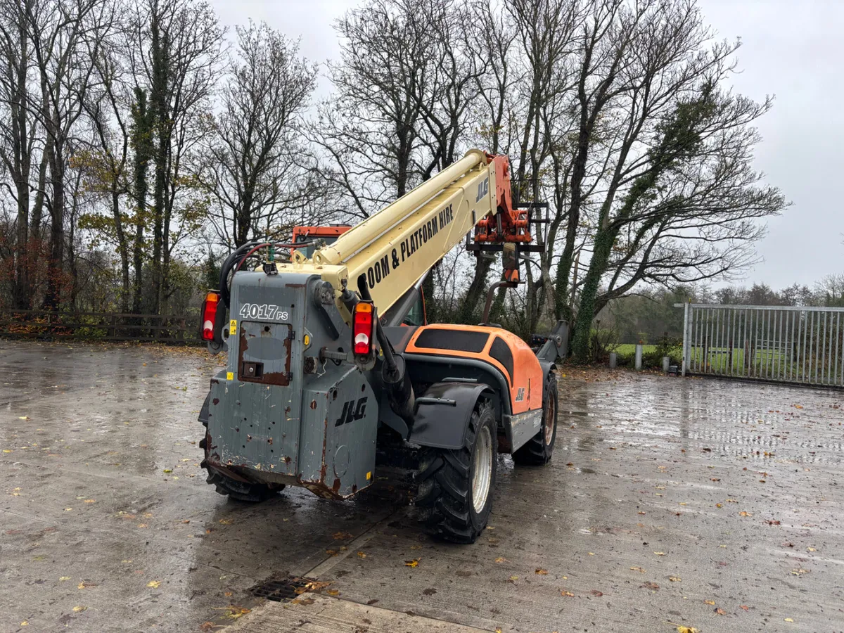JLG  4017PS    (17 Meter Telehandler) - Image 3