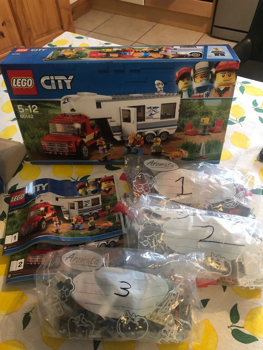 Lego City Caravan & Lego Movie Rex’s Off-roader. - Image 1