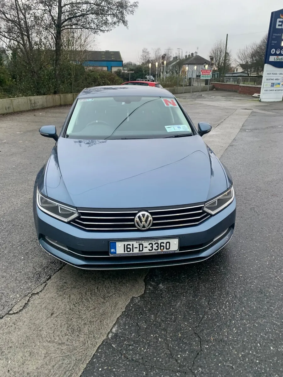 Volkswagen Passat 2016 - Image 3