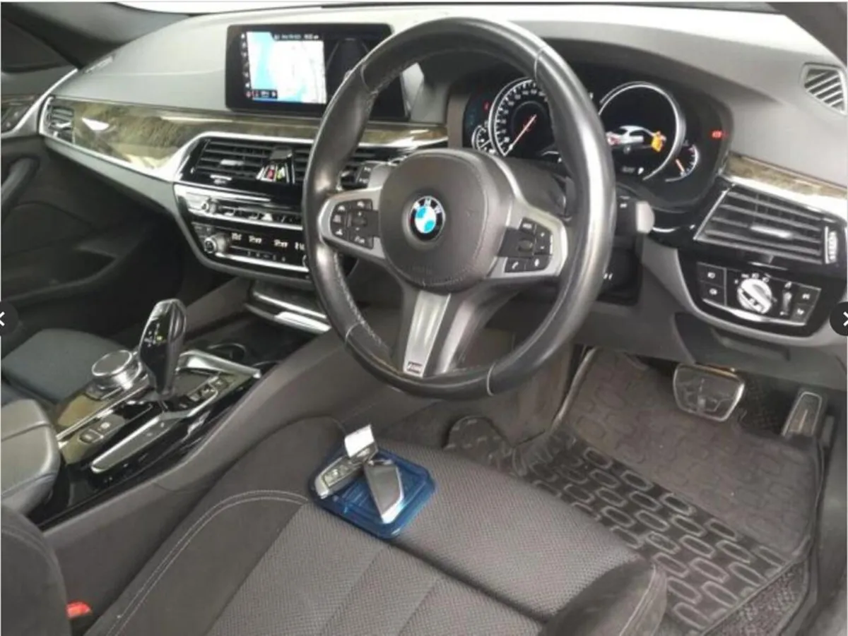 BMW 5-Series COMING IN THE NEW YEAR ! 523 D 2.0 LI - Image 4
