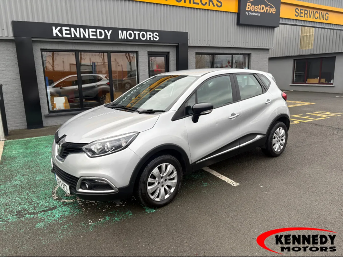 Renault Captur LIFE 1.5 DCI 90 EU6 4DR - Image 1