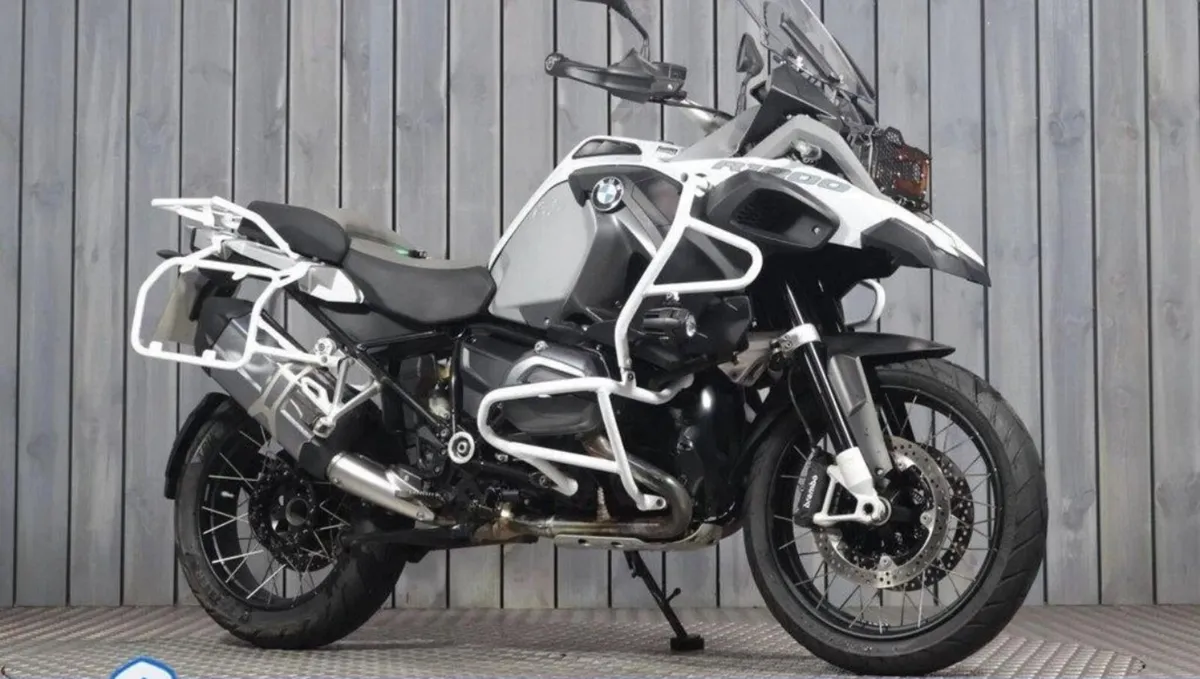 BMW R 1200 GS TE ADVENTURE 2015 - Image 1