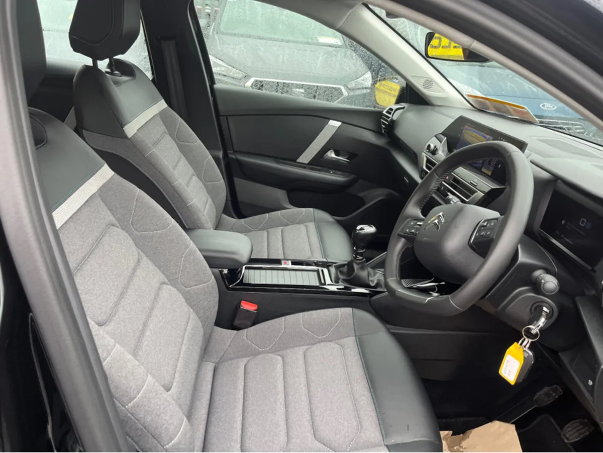 Citroen C4 PLUS PURETECH 130 MY42 - Image 3