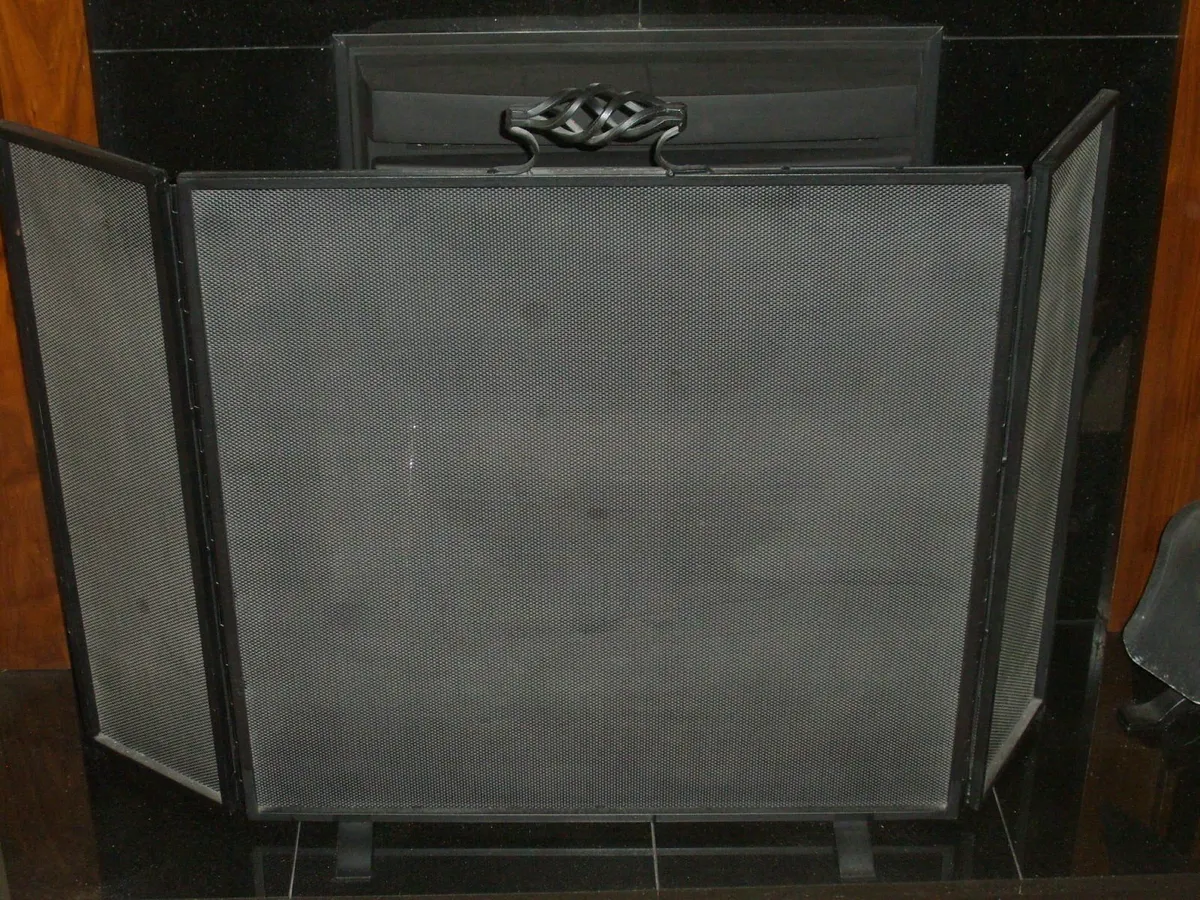 Fire Screen / Spark Guard