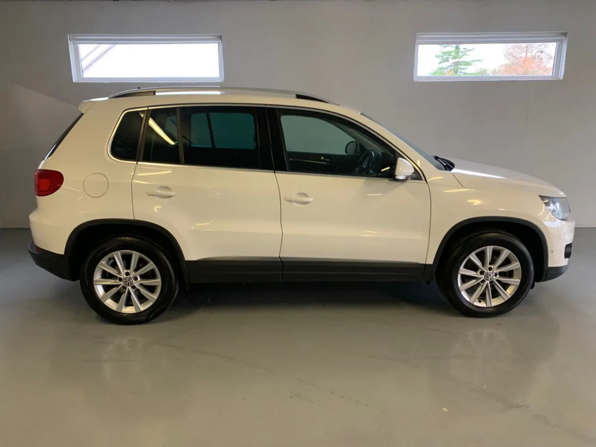2013 VW TIGUAN SE 2.0 TDI 140 BLUEMOTION TECH - Image 2