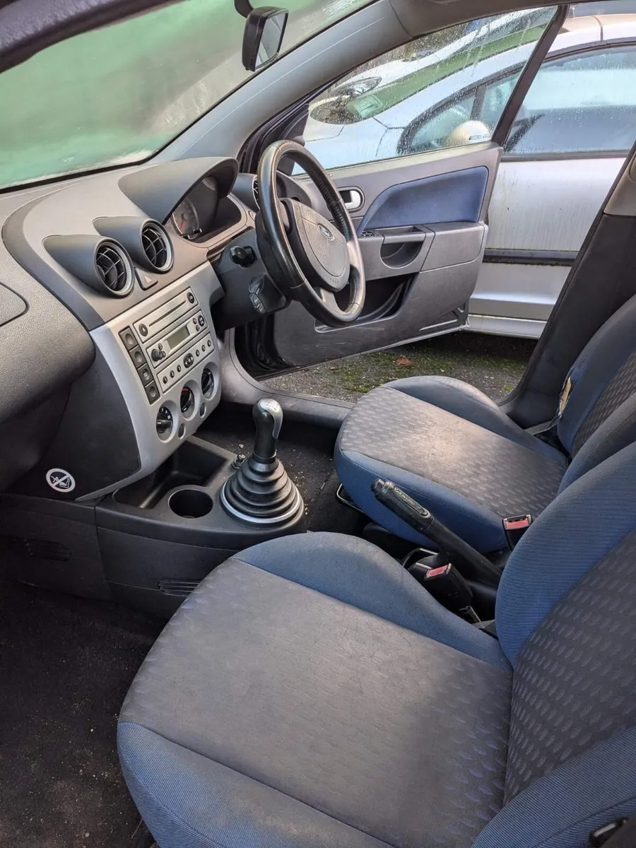 Ford Fiesta 2005 - Image 3