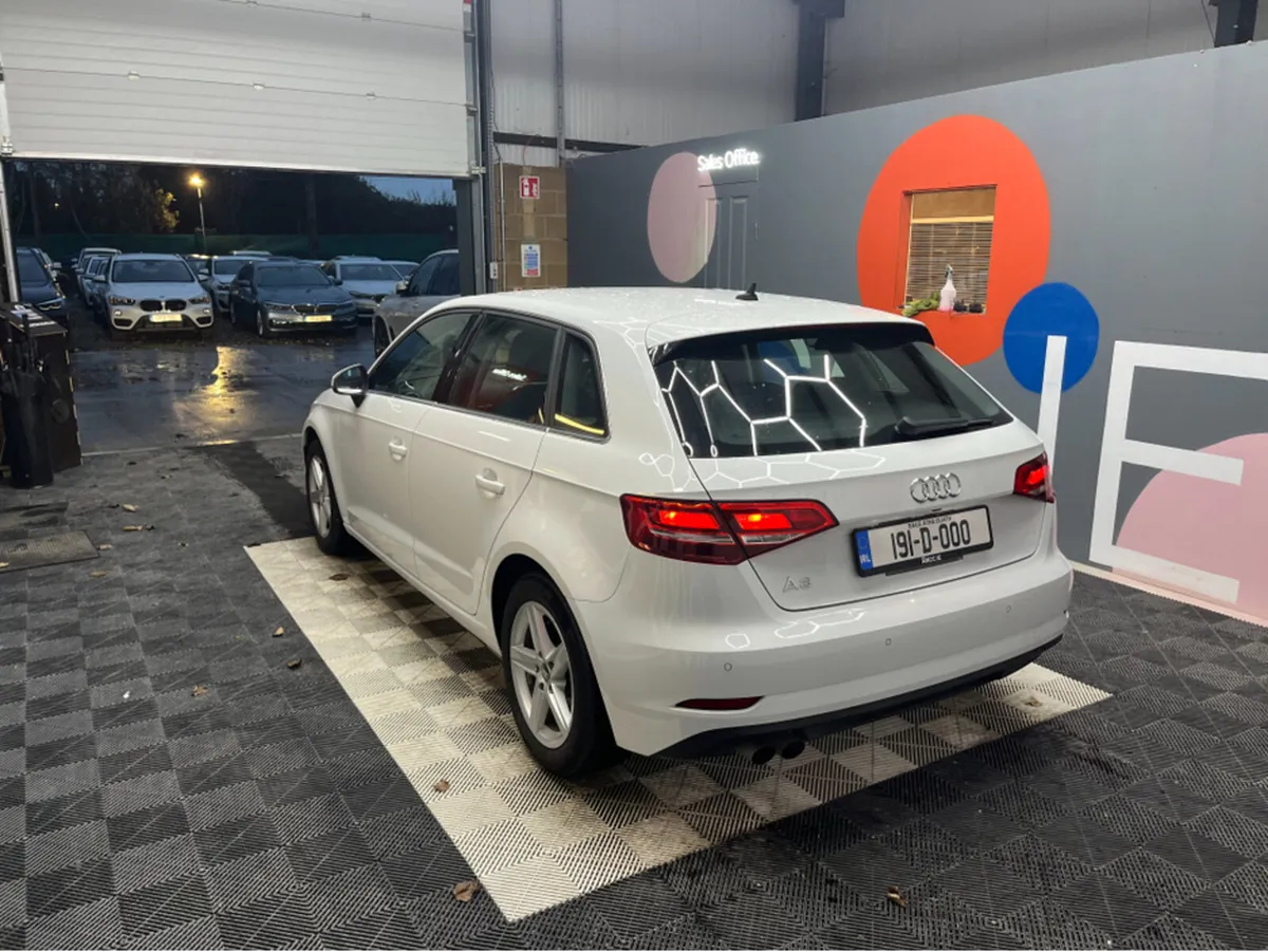 Audi A3 2019 AUDI A3 SPORTBACK TFSI 1.4L PETROL / - Image 4