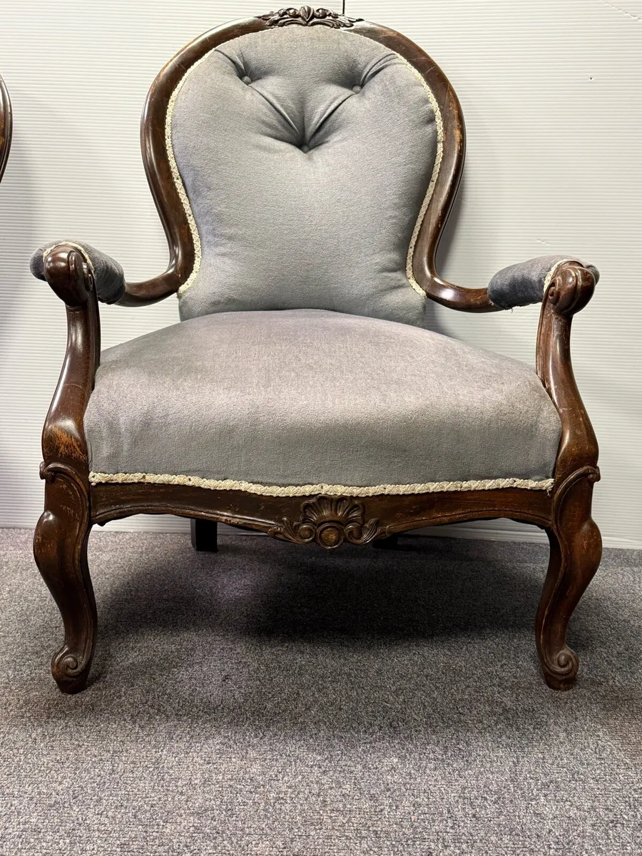 Pair of antique mahogany chairs - Image 2