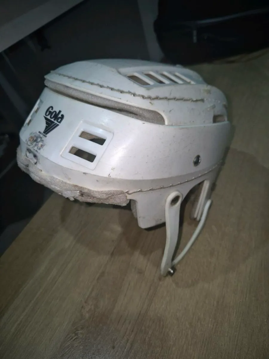Gola Helmet - Image 1