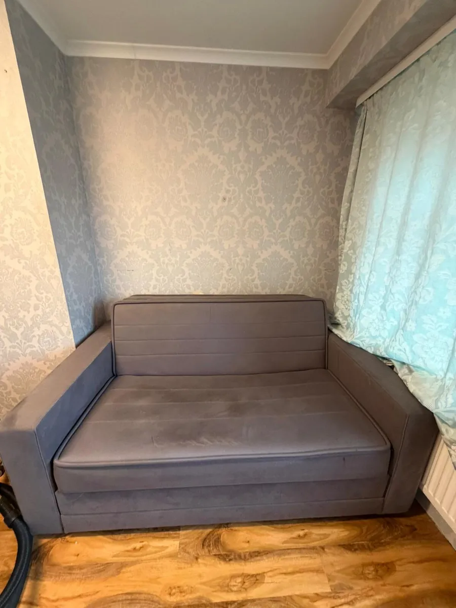 2 seater sofa bed - Image 1