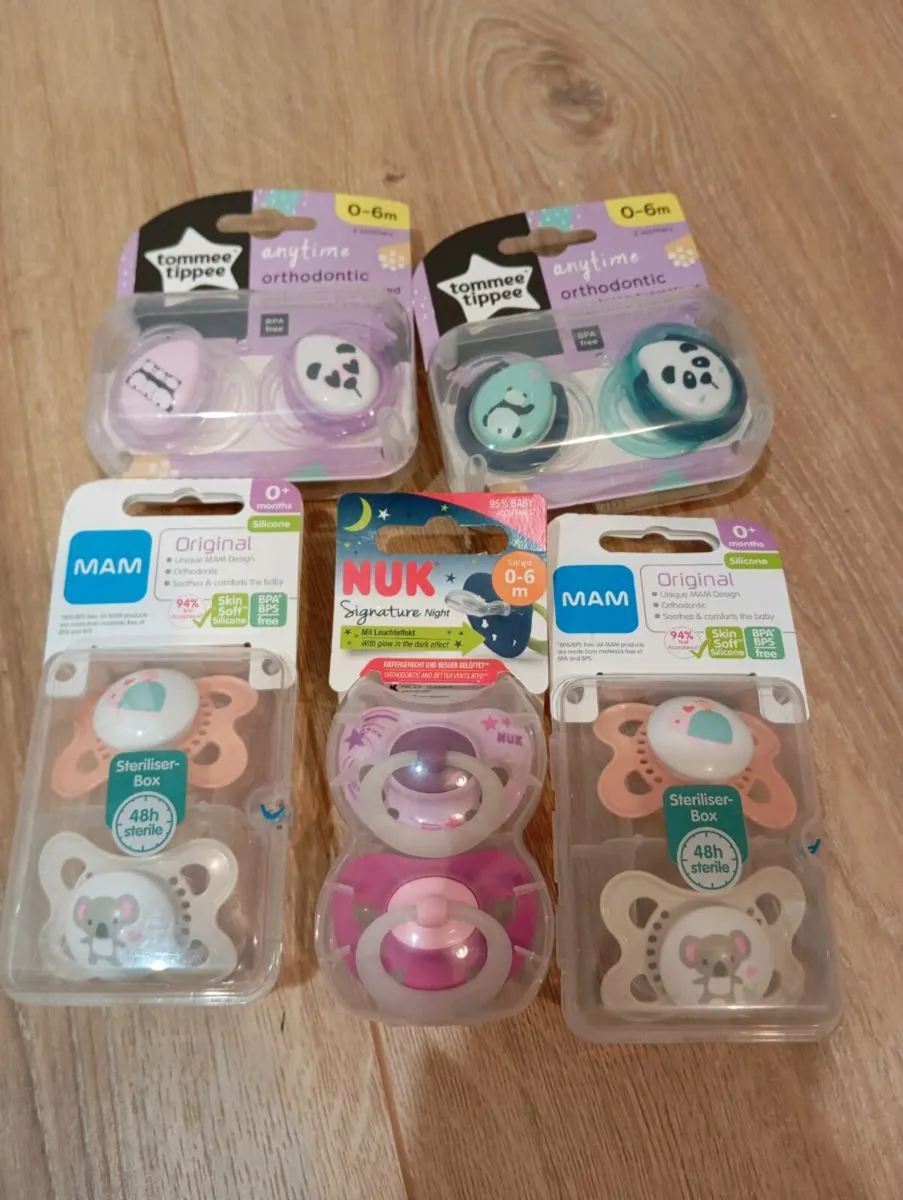 Unopened soothers/dummys - Image 1