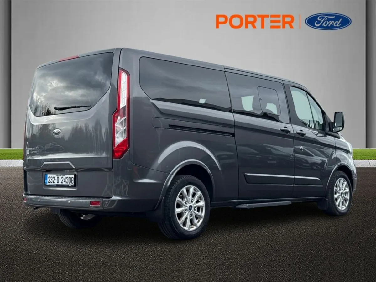 Ford Tourneo Custom 2.0TDCI LIMITED 130PS 8 SEATER - Image 3