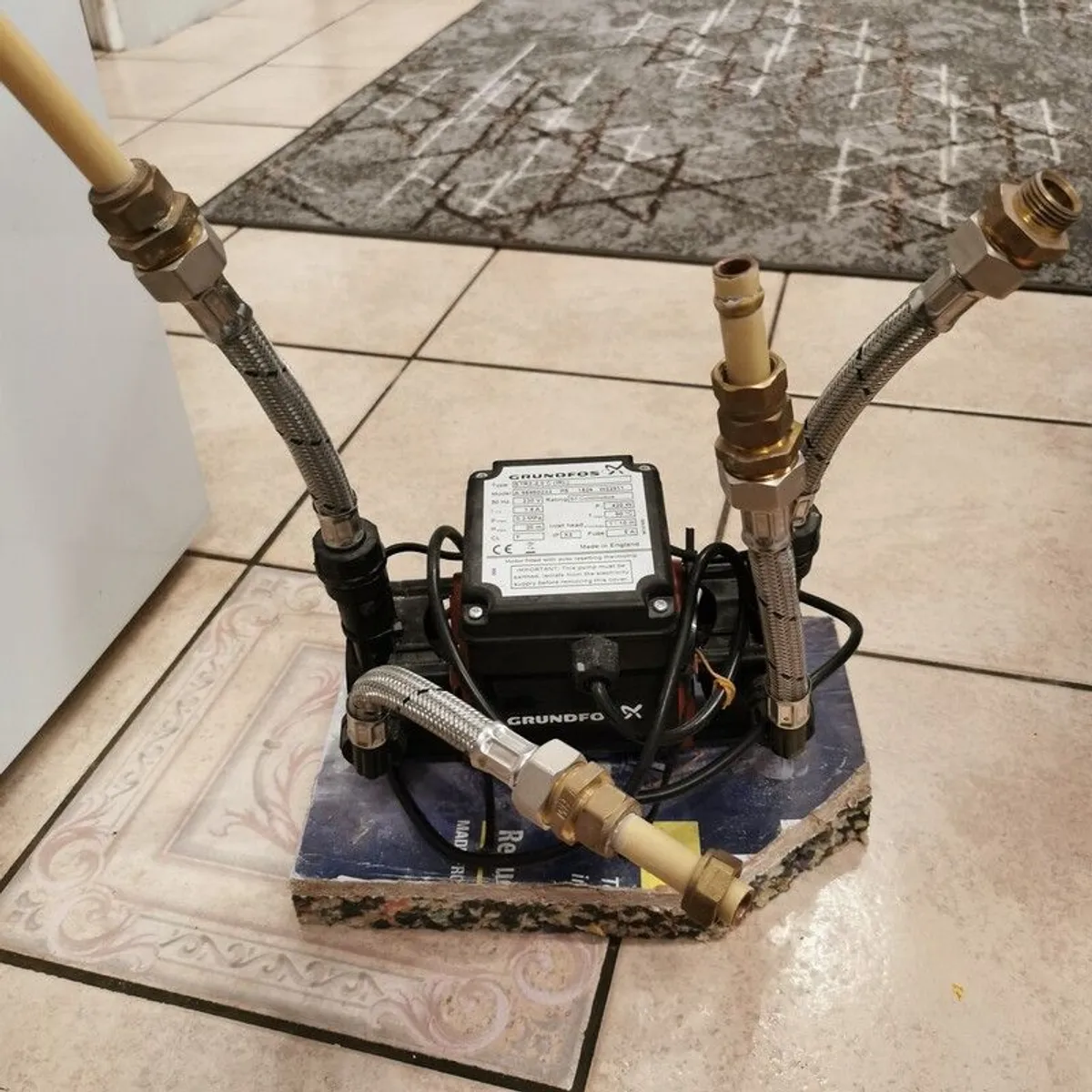 Grundfos water pump - Image 2