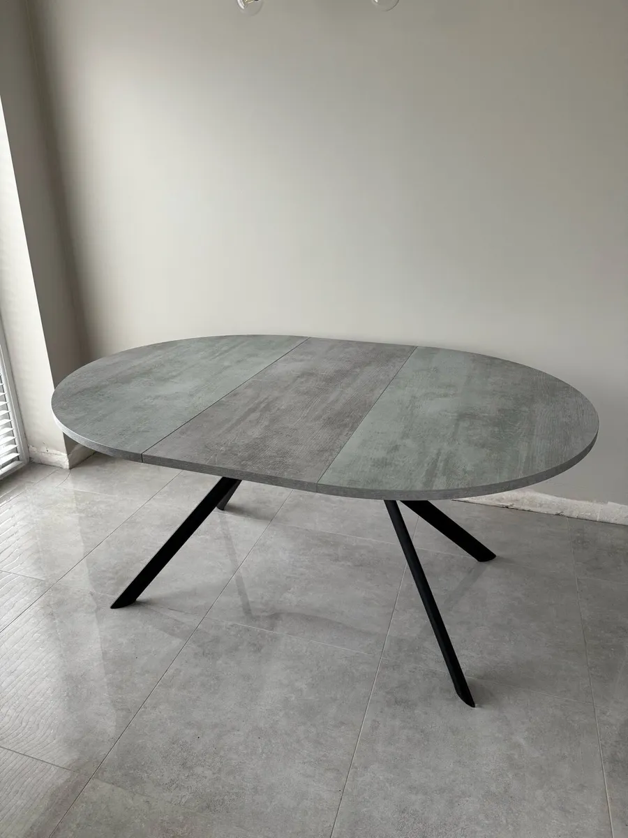 Kitchen tables, chairs, lighting - Image 3