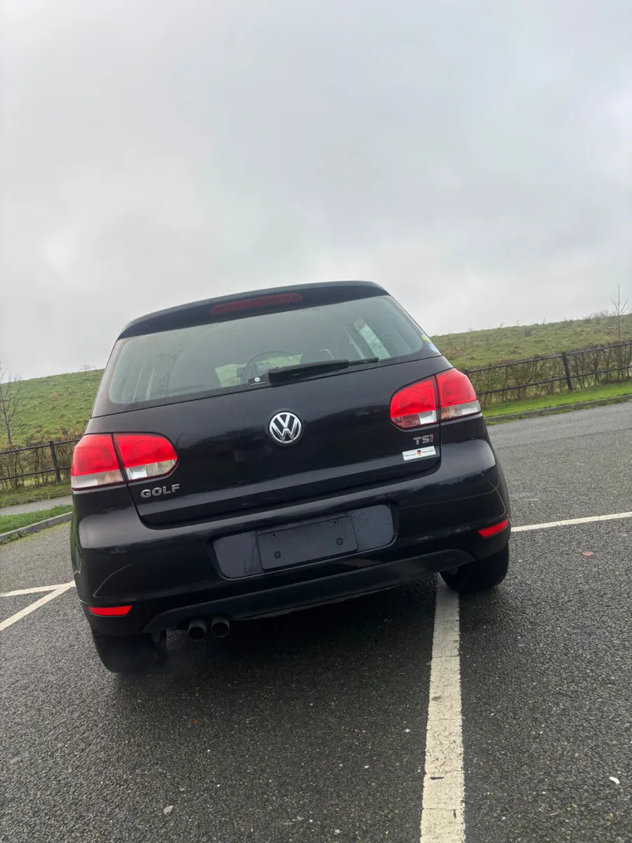 Volkswagen Golf automatic - Image 4